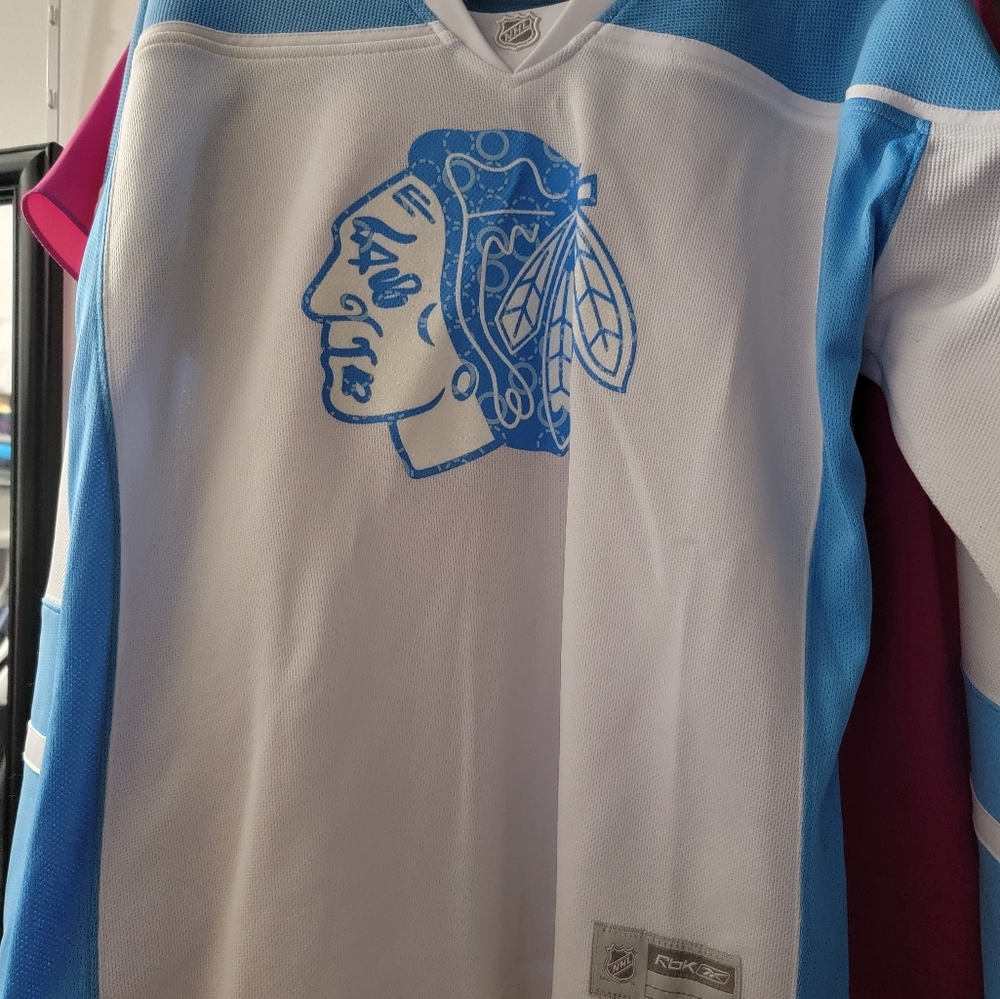 White and Blue Blackhawks Womens Jersey With Glitter Logo
